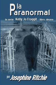 Paperback La Paranormal [Spanish] Book