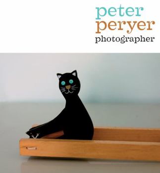 Paperback Peter Peryer, Photographer Book