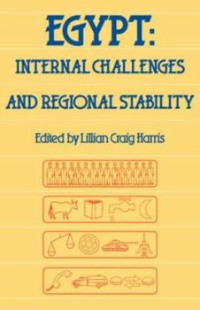 Paperback Egypt: Internal Challenges and Regional Stability Book