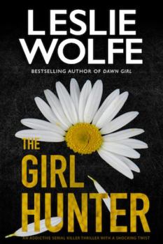 Paperback The Girl Hunter (Tess Winnett) Book