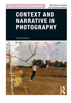 Paperback Context and Narrative in Photography Book