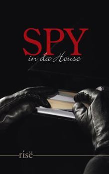 Paperback Spy in Da House Book