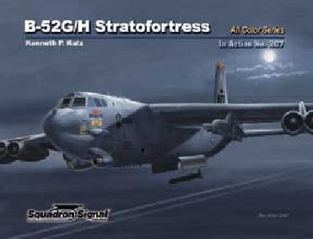 Paperback B-52 G/H Stratofortress in Action - Aircraft Color Series No. 207 Book