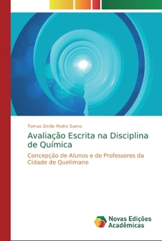 Paperback Avaliação Escrita na Disciplina de Química [Portuguese] Book