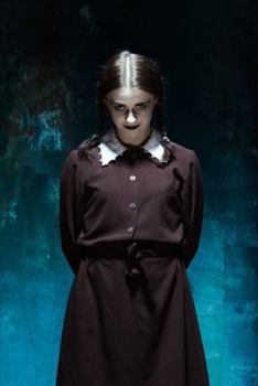 Paperback Spooky: A collection of thrillers Book