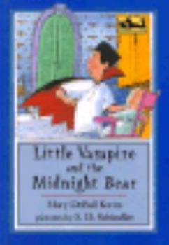 Hardcover Little Vampire and the Midnight Bear Book