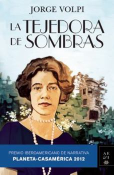 Paperback La Tejedora de Sombras [Spanish] Book