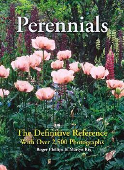 Paperback Perennials: The Definitive Reference with Over 2,500 Photographs Book