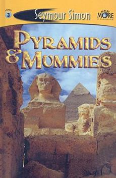 Paperback Pyramids & Mummies (Seemore Readers: Level 3 (Prebound)) Book