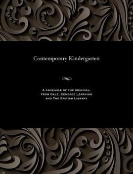 Paperback Contemporary Kindergarten [Russian] Book