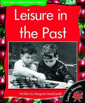 Paperback Leisure in the Past Book
