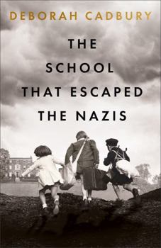 Paperback The School That Escaped the Nazis Book
