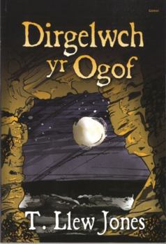 Paperback Dirgelwch Yr Ogof [Welsh] Book