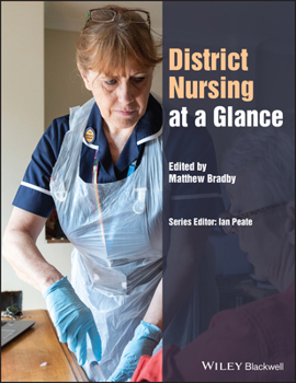 Paperback District Nursing at a Glance Book