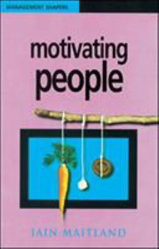 Paperback Motivating People Book