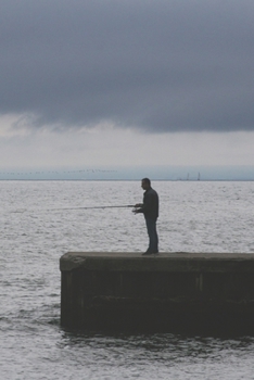 Fangbuch | Logbuch | Notizbuch zum Angeln und Fliegenfischen: Das perfekte Geschenk für jeden Angler I Fangbuch A5 I Logbuch Angeln I Notizbuch I ... mit aufwendig erstellt und a (German Edition)