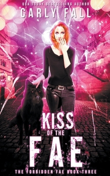 Paperback Kiss of the Fae Book