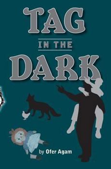 Paperback Tag in the Dark Book