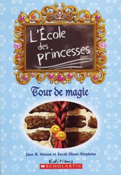 Paperback Tour de Magie [French] Book