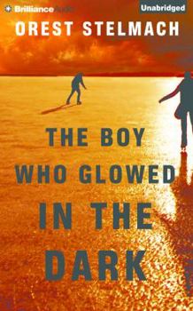 Audio CD The Boy Who Glowed in the Dark Book