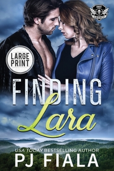 Paperback Finding Lara [Large Print] Book