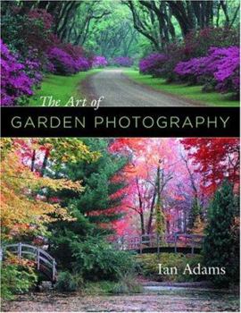 Paperback The Art of Garden Photography Book