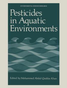 Paperback Pesticides in Aquatic Environments Book