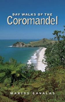 Paperback Day Walks of the Coromandel Book