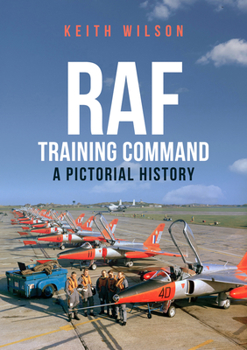 Paperback RAF Training Command: A Pictorial History Book