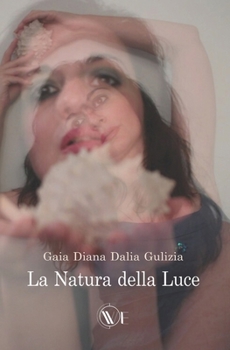 Paperback La Natura della Luce [Italian] Book