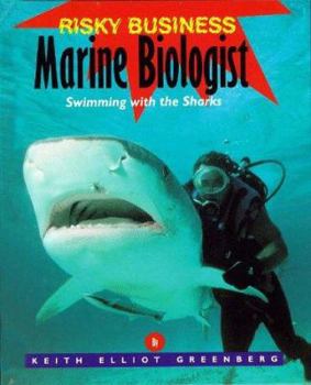 Hardcover Marine Biologist [Large Print] Book