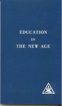 Paperback Education in the New Age Book