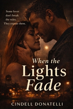 Paperback When The Lights Fade Book