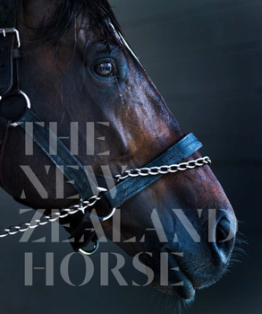 Hardcover The New Zealand Horse Book
