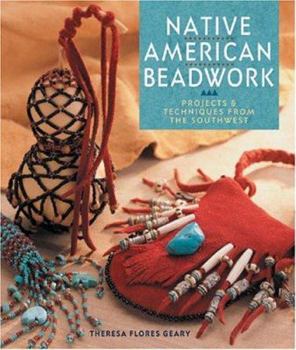 Paperback Native American Beadwork: Projects & Techniques from the Southwest Book