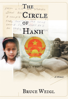 Paperback The Circle of Hanh: A Memoir Book