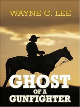 Paperback Ghost of a Gunfighter [Large Print] Book