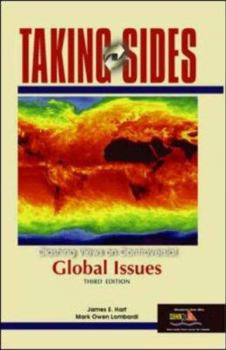 Paperback Taking Sides Global Issues: Clashing Views on Controversial Global Issues Book