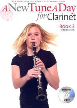 Paperback A New Tune a Day - Clarinet, Book 2 [With CD] Book