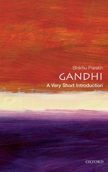 Paperback Gandhi: A Very Short Introduction Book