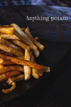 Paperback Anything potato: Blank cookbook for your potato recipes Book