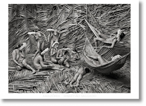 Card Book Sebasti?o Salgado. Amaz?nia. Poster 'Zo'e Women' Book