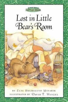 Paperback Lost in Little Bear's Room Book