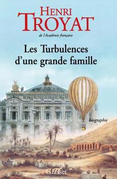 Hardcover Turbulences D'Une Grande Famille: Biographie Book