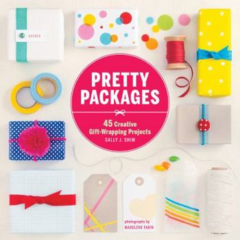 Paperback Pretty Packages: 45 Creative Gift-Wrapping Projects Book