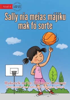 Paperback Sally's Lucky Socks (Tetun edition) - Sally nia meias májiku mak fó sorte Book