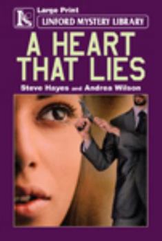 Paperback A Heart That Lies [Large Print] Book