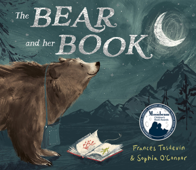 Hardcover The Bear and Her Book