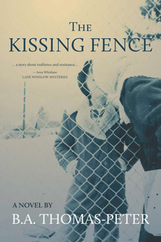 Paperback The Kissing Fence Book