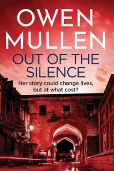 Paperback Out Of The Silence [Large Print] Book